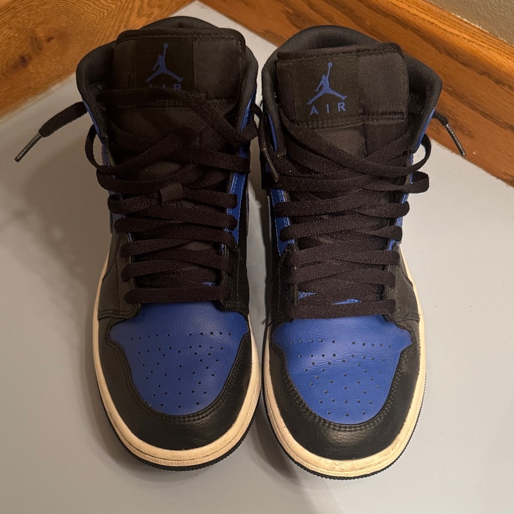 Nike Jordan 1 Mid Hyper Royal men’s 8.5 - Picture 6 of 9